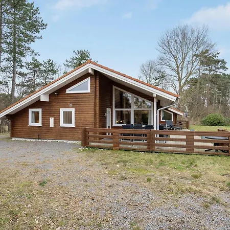 Vakantiehuis Lovely In Nykobing Sj With Sauna *